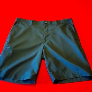Callaway Golf shorts 36